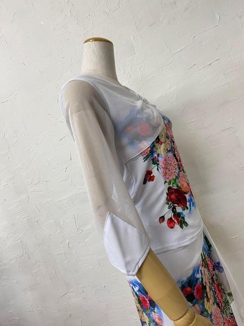 カラフル】新品 花柄 白 フラワープリント 社交ダンスツーピース d008