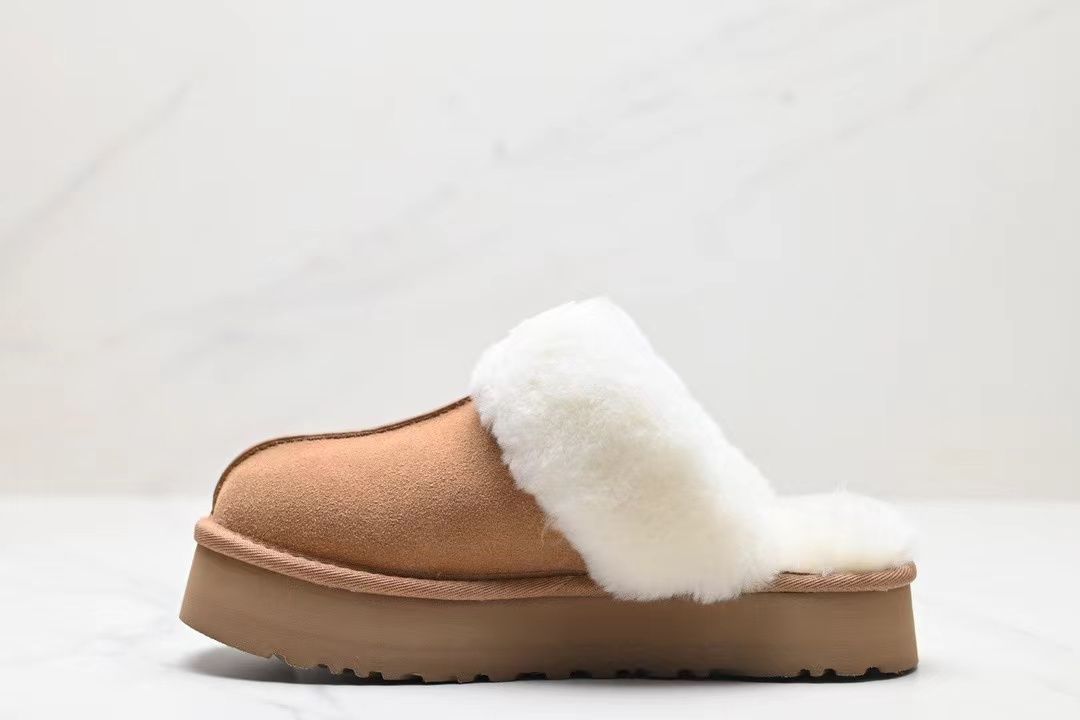 UGG アグ レディース ムートン スリッパ サンダル 箱付 Chestnut