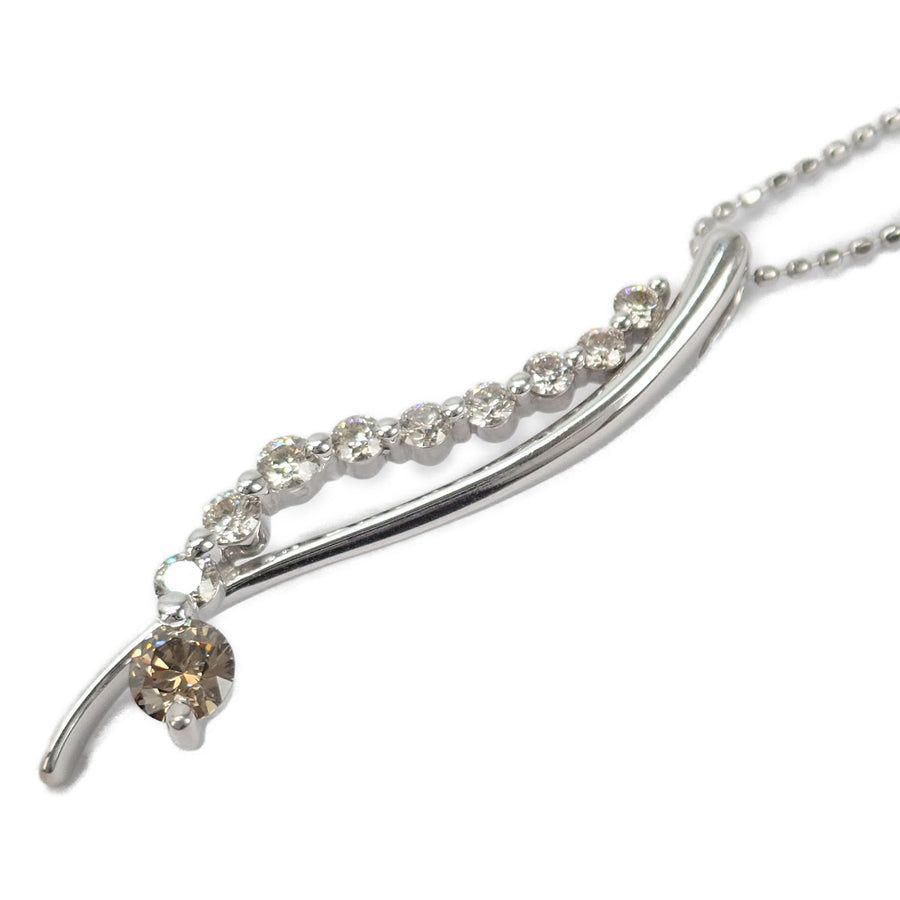 K18WG デザイン ネックレス ダイヤ 0.31/0.25CT - メルカリ