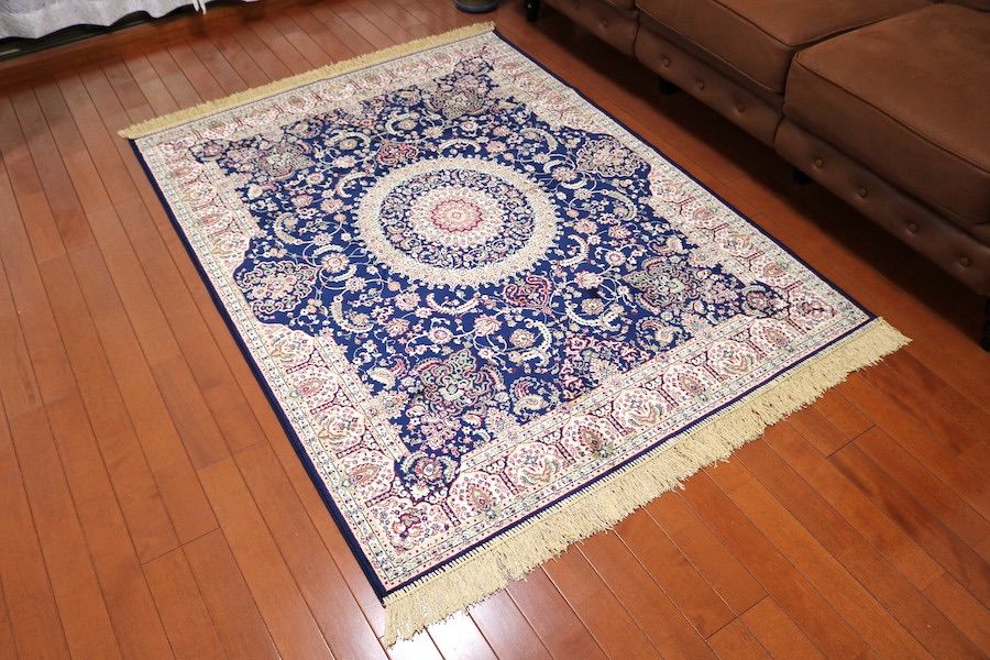 ペルシャ柄絨毯 120×160 新品未使用 カーペット 訳あり