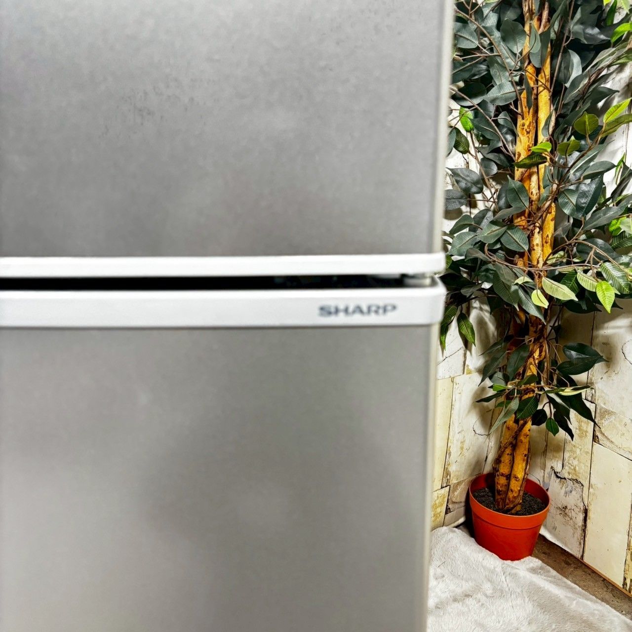 ✨2019年製✨1213番 SHARP✨ノンフロン冷凍冷蔵庫✨ SJ-H13E-S‼️