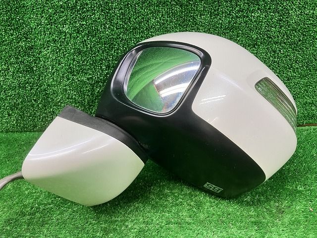ホンダ JF1/2 N-BOX 左ドアミラー カラーN624P 9P 250115331