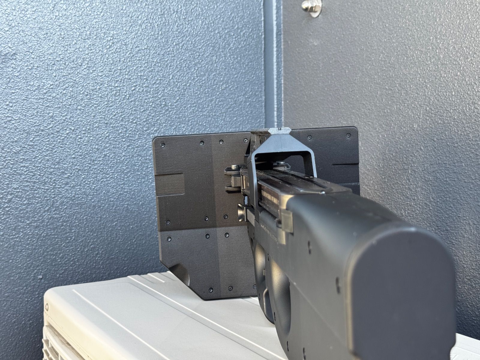 セントリーシールド P90