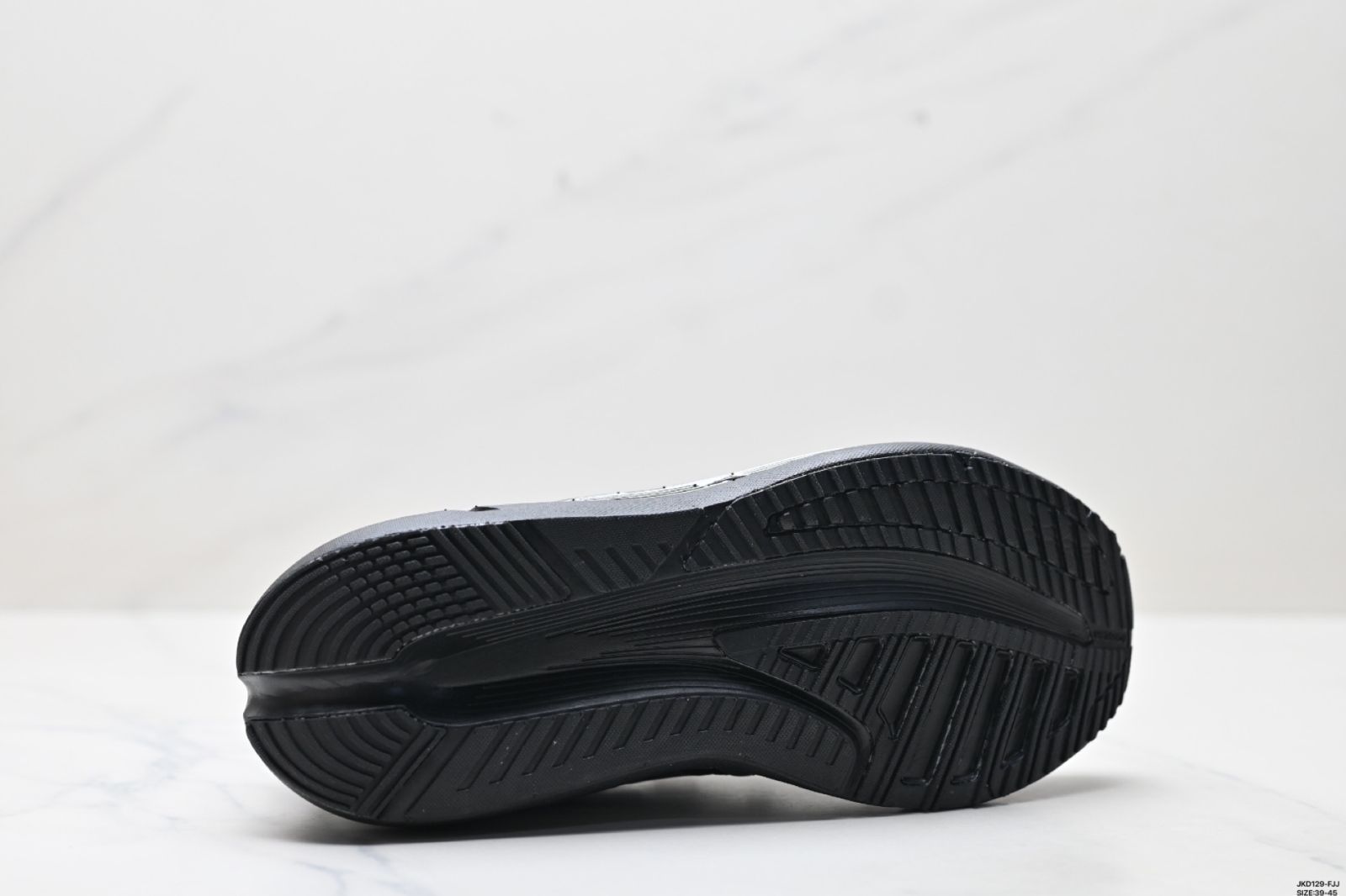 Adidasアディダス新モデルメンズマラソン耐摩耗クラシックランニングシューズ-MM輸入1