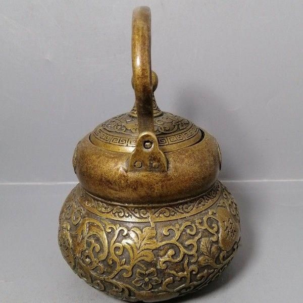 銅器 招財進宝 茶壺 茶道具 工芸品 美術品 置物 銅 細工 茶道具 浮彫り 福禄茶壺 提梁銅壺 水徳利 工芸品 美術品