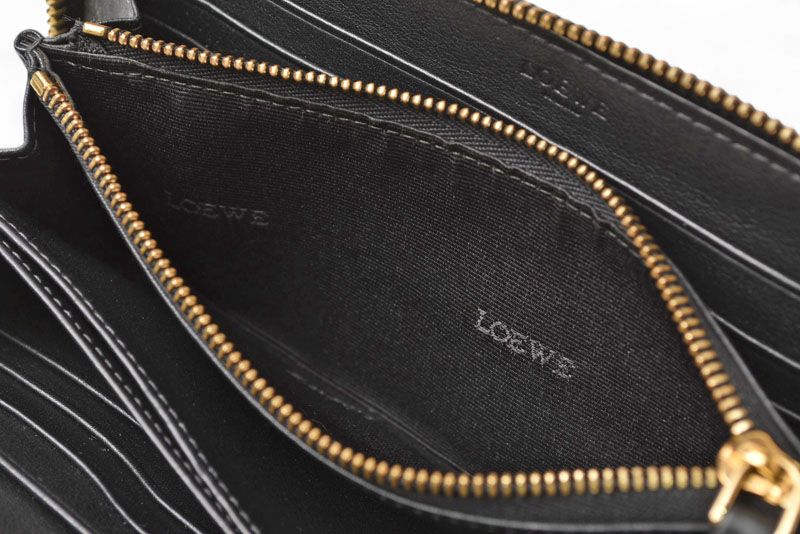 ロエベ 財布 LOEWE 長財布/ZIP AROUND アナグラム グレー/ブラック【中古】 LOEWE（ロエベ） 財布 長財布/ZIP AROUND アナグラム グレー/ブラック