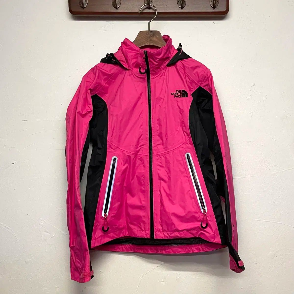 THE NORTH FACE ザノースフェイス ウィメンズ ハイベント ピンク ウィンドブレーカー ジャケット
