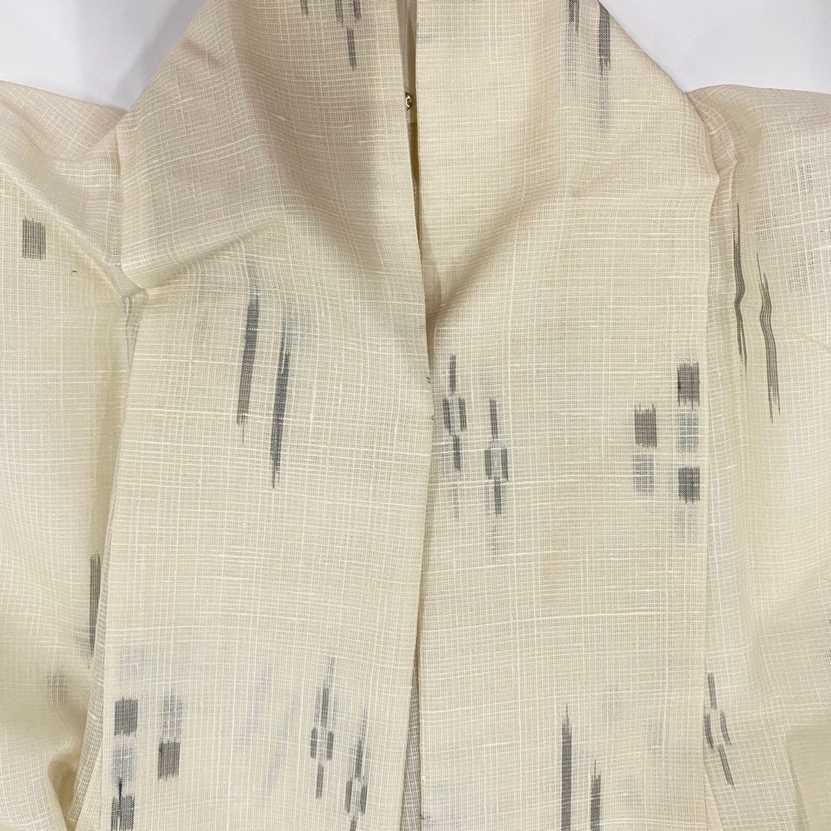 紬 身丈157.5cm 裄丈61cm S 薄物 夏紬 井桁絣 絣柄 クリーム 正絹 名品  