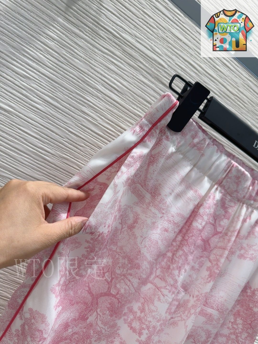 今日WTO】Christian Dior 2025SS ヴィンテージ風 パジャマセット