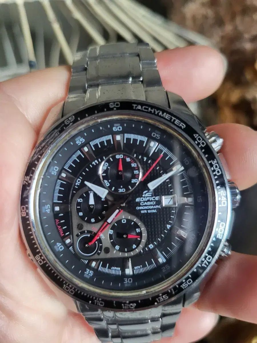 カシオ EDIFICE エディフィス 腕時計 CASIO クロノグラフ ホワイト 