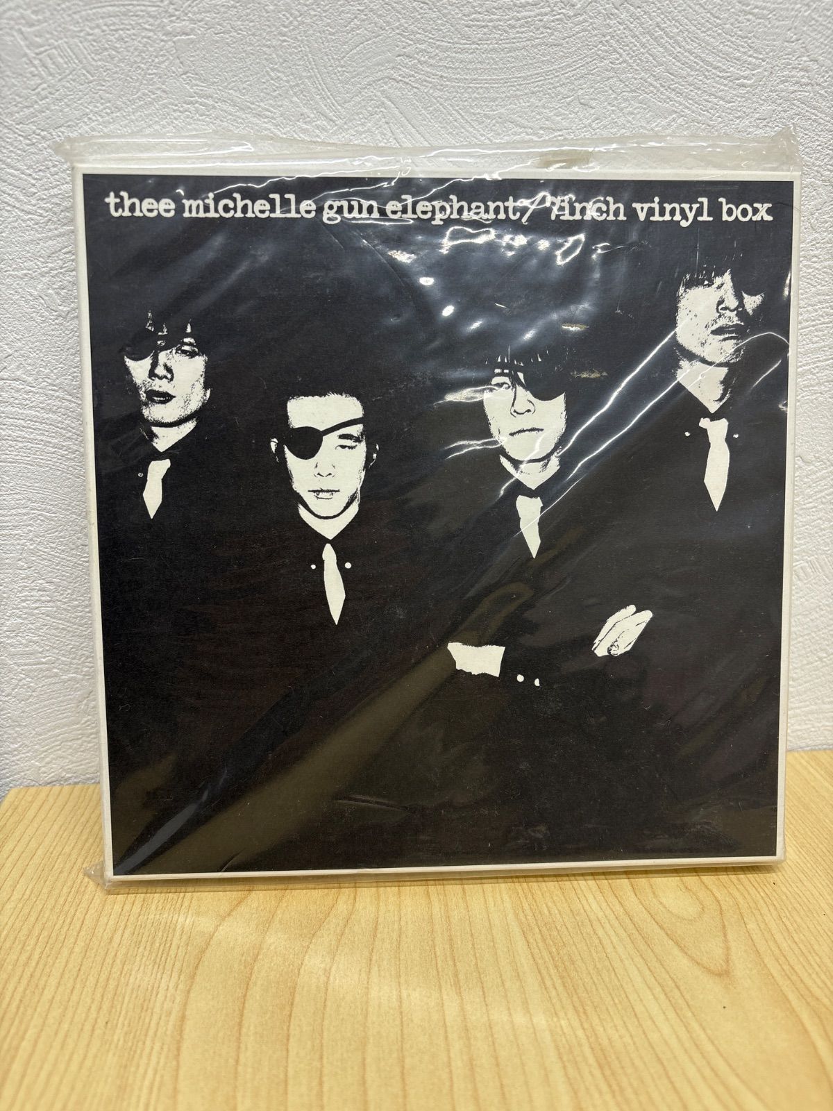 ミッシェルガンエレファント7inch vinyl box チバユウスケ - メルカリ