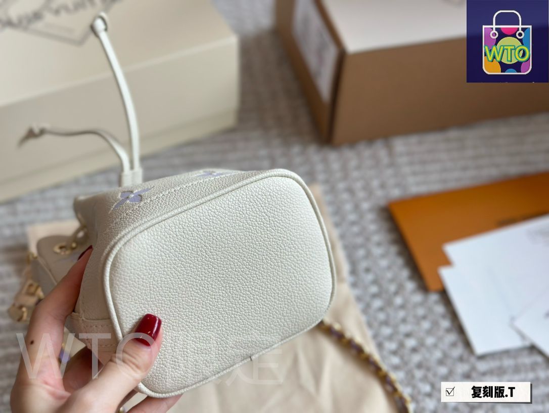 小銭入れ 手首バッグ