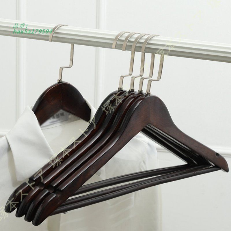 木製ハンガー 収納 30本組 ハンガー 跡がつかないハンガー 天然の美しい木目 洋服 木 ワードローブ用 跡つかない 頑丈なハンガー 超強い荷重 ずり落ち防止 hax5a179594