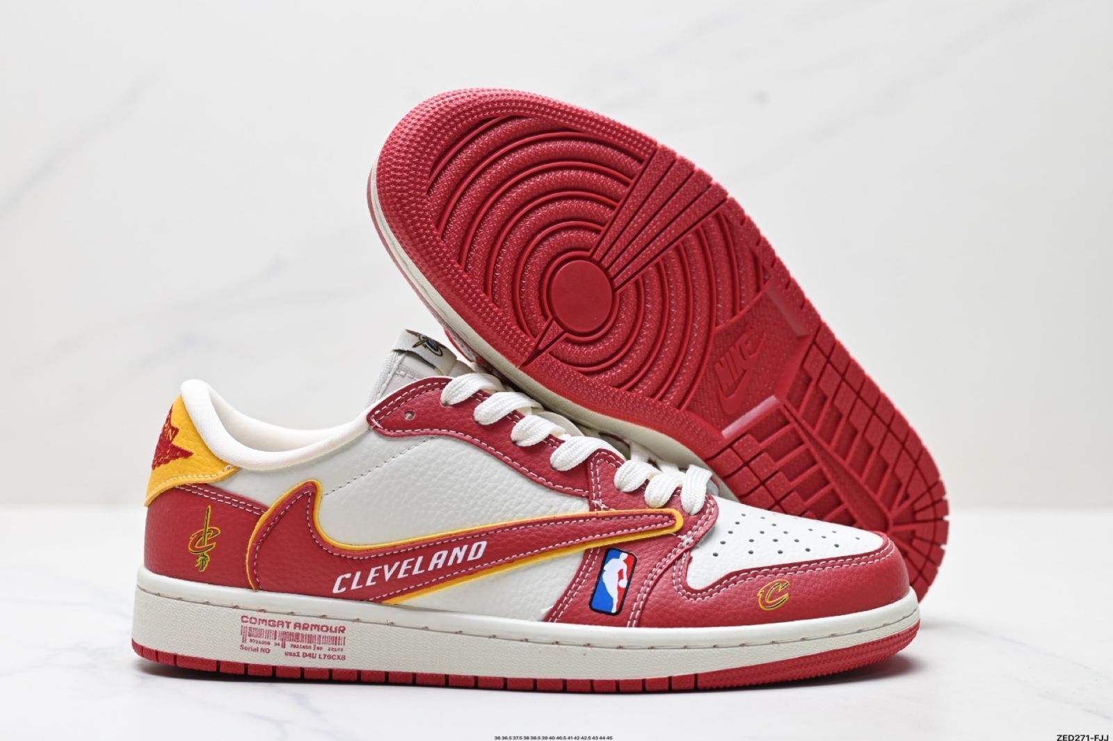 トラヴィススコットリバースモカTravis Scott 27cm Travis Scott x Air Jordan 1 ” Reverse Mocha “AJ1 トラヴィス
