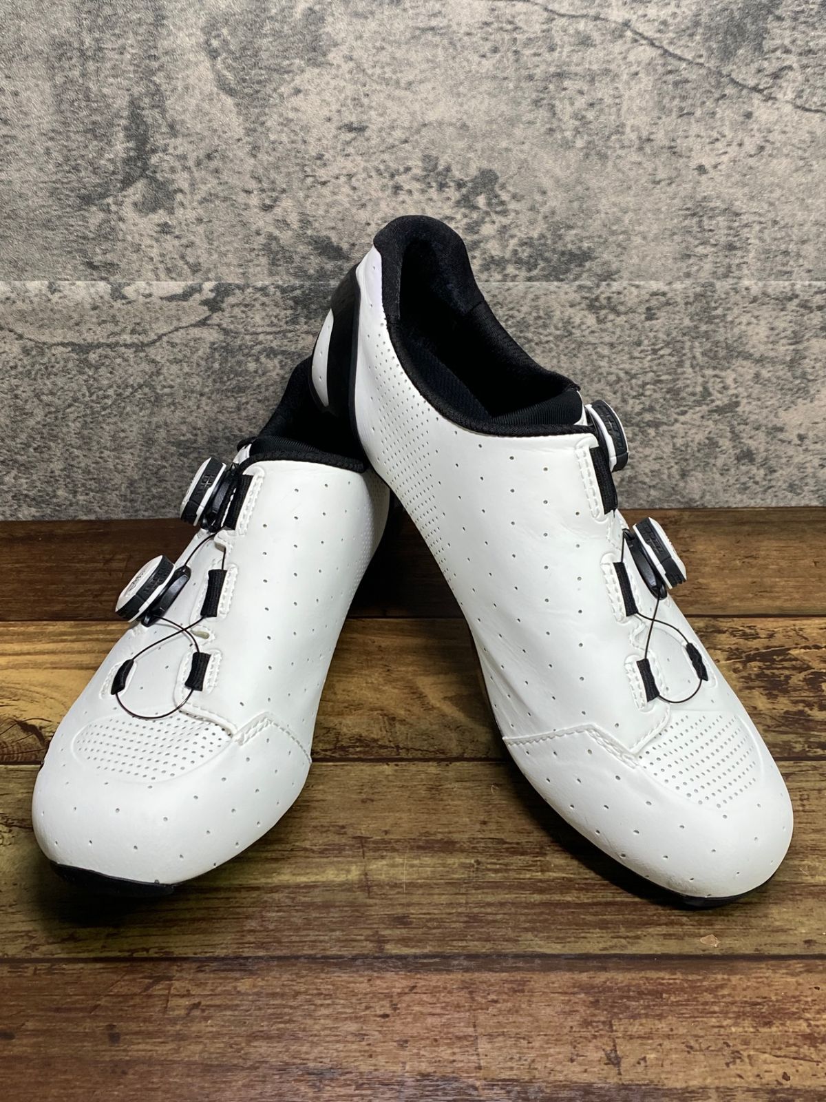 IV485 ボントレガー BONTRAGER XXX ビンディングシューズ SPD-SL EU42 白