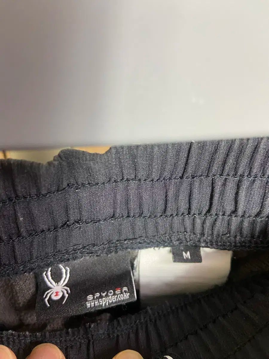 SPYDER(スパイダー) 黒 分厚い トレーニングジョガー （ ウエスト: 28 ）