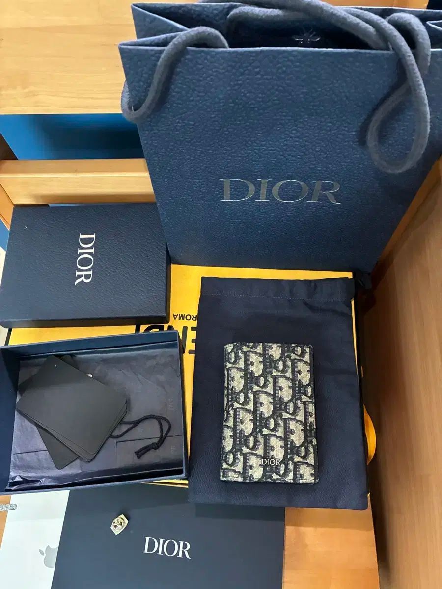 Dior ディオール オブリーク カードウォレット