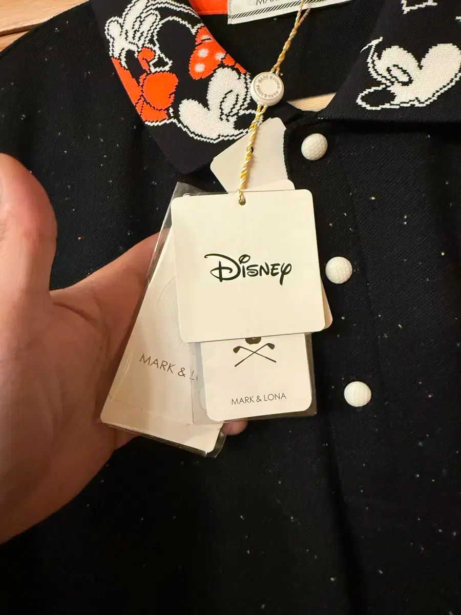 マーク&ロナ　MARK & LONA ディズニーコラボポロシャツ MARK & LONA(マークアンドロナ) Disney(ディズニー) 襟付きTシャツ