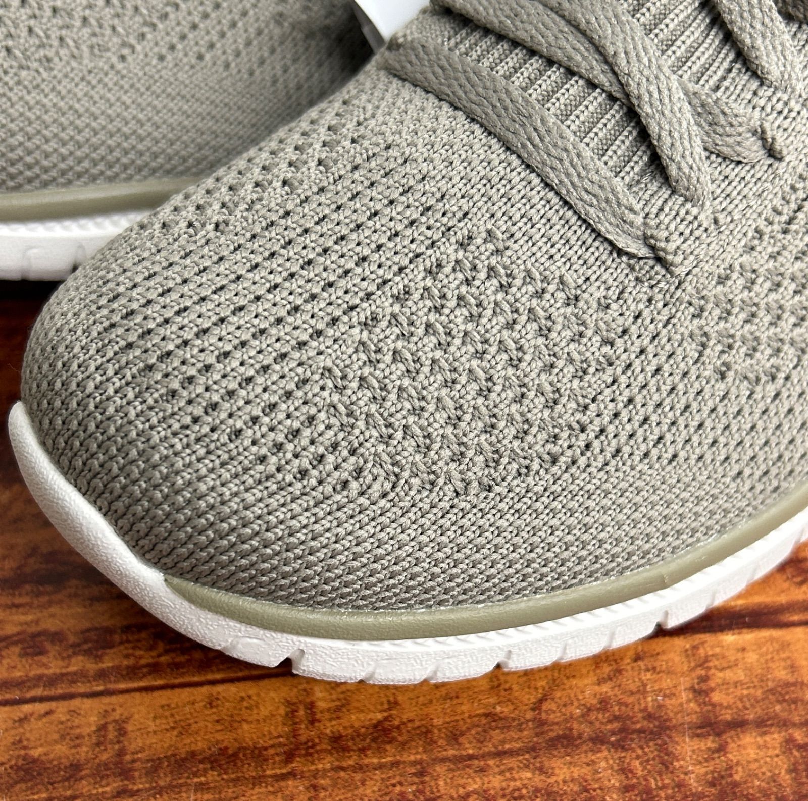 ◾️痛くない◾️スケッチャーズ レディース SWIFT FIT トープ