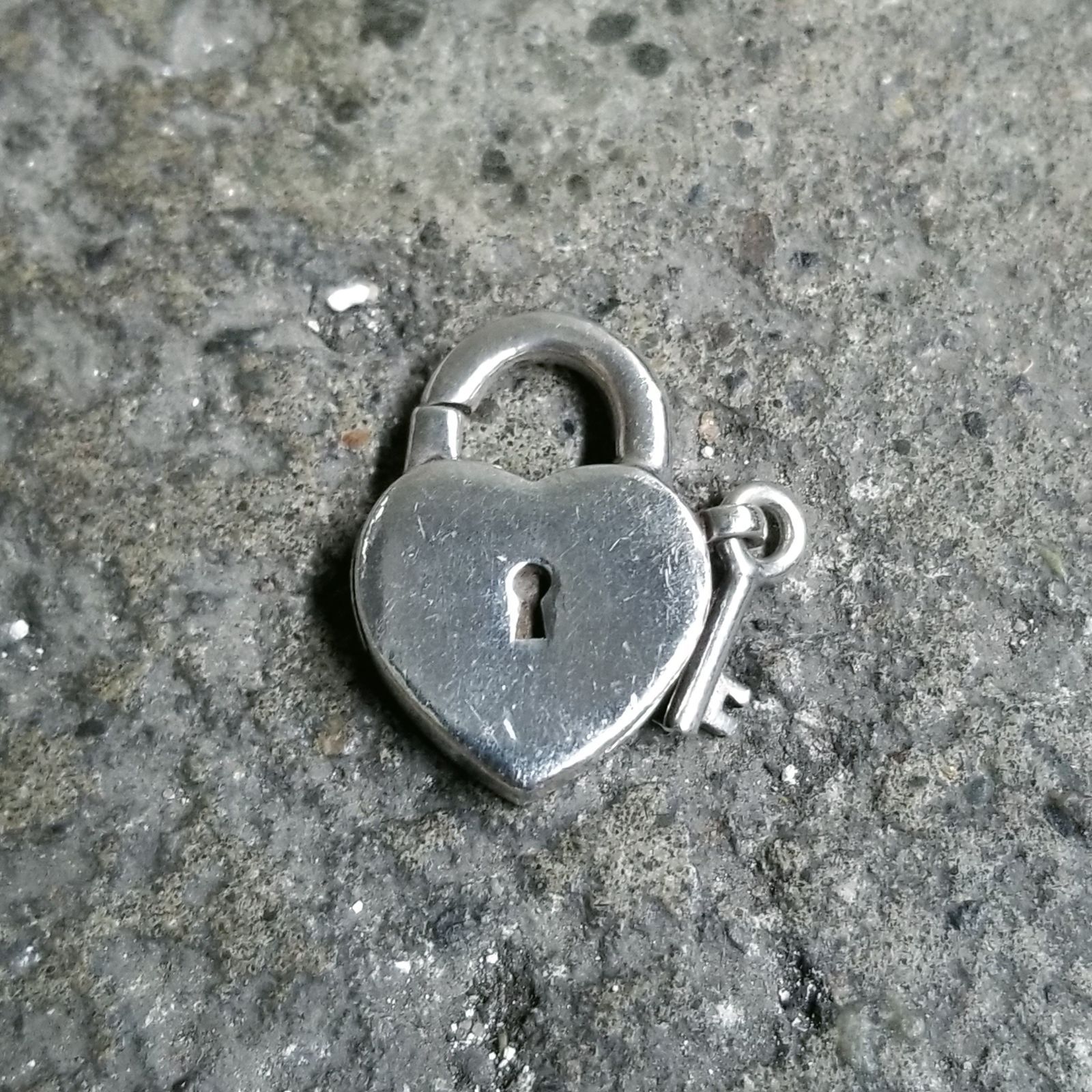 TIFFANY&Co. ハートロック キー ネックレストップ ティファニー 鍵