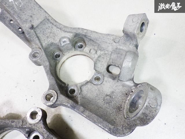Z33 フロントナックル 左右 フェアレディZ Z33 フロントナックル 純正品 左右セット o36 l55