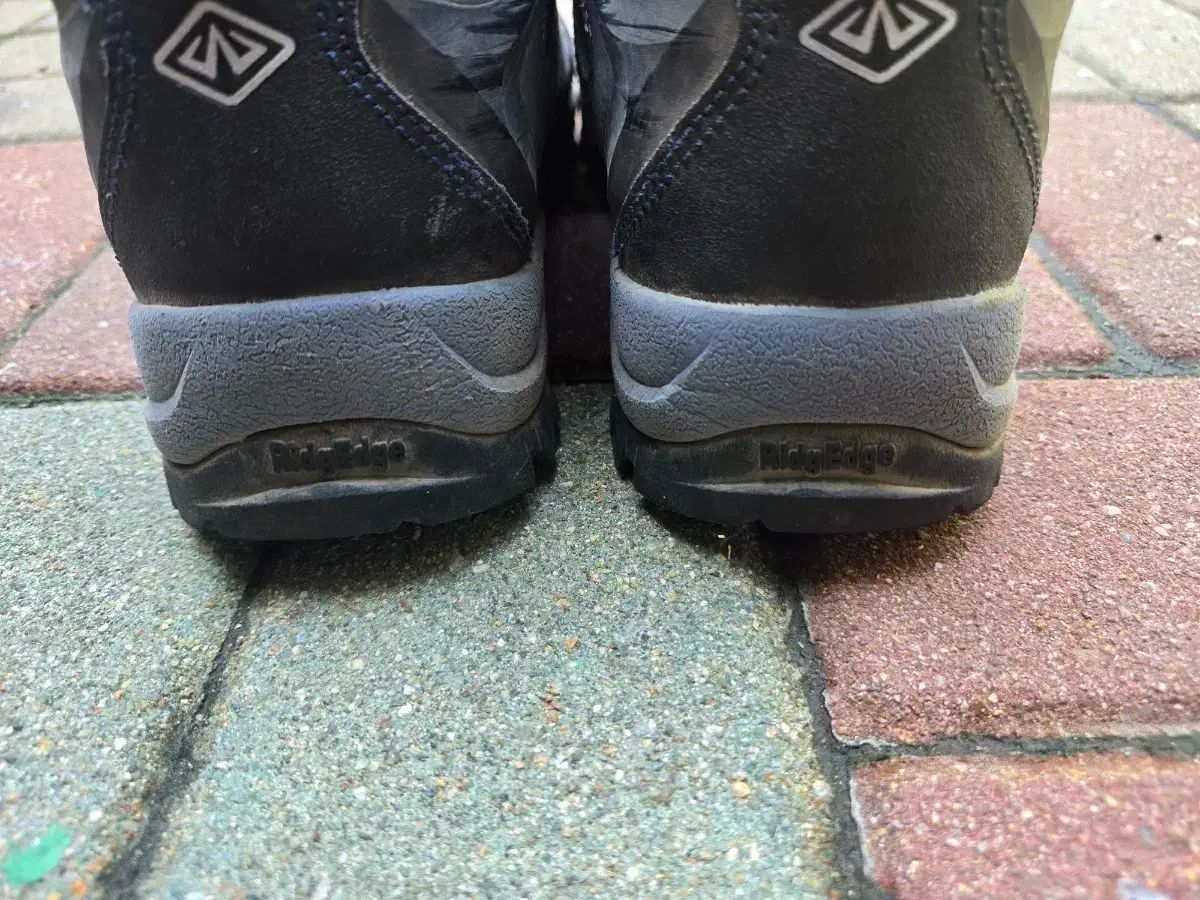 260