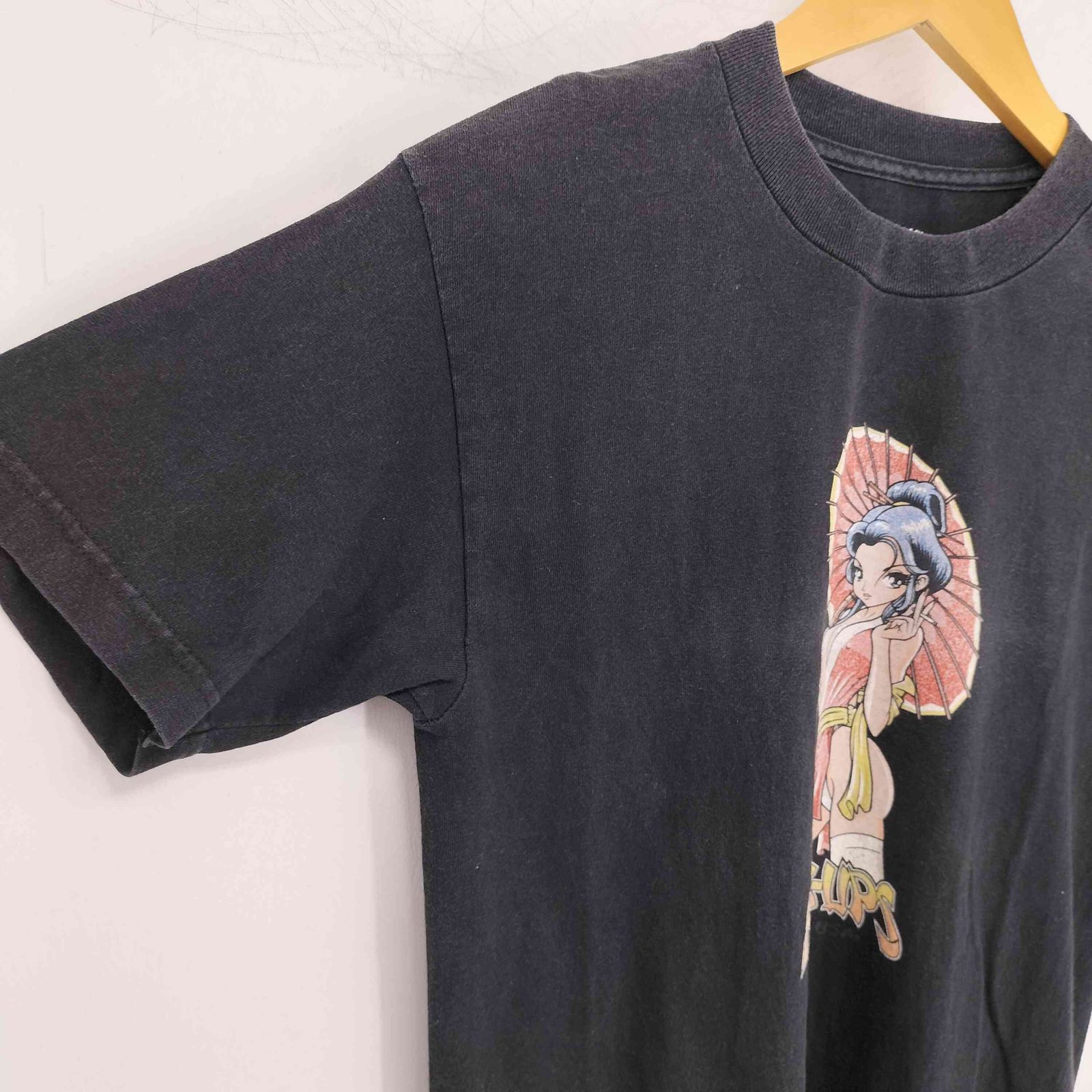 ユーズドフルギ USED古着 {{HOOK-UPS}}00S USA製 Geisha-Tshirts