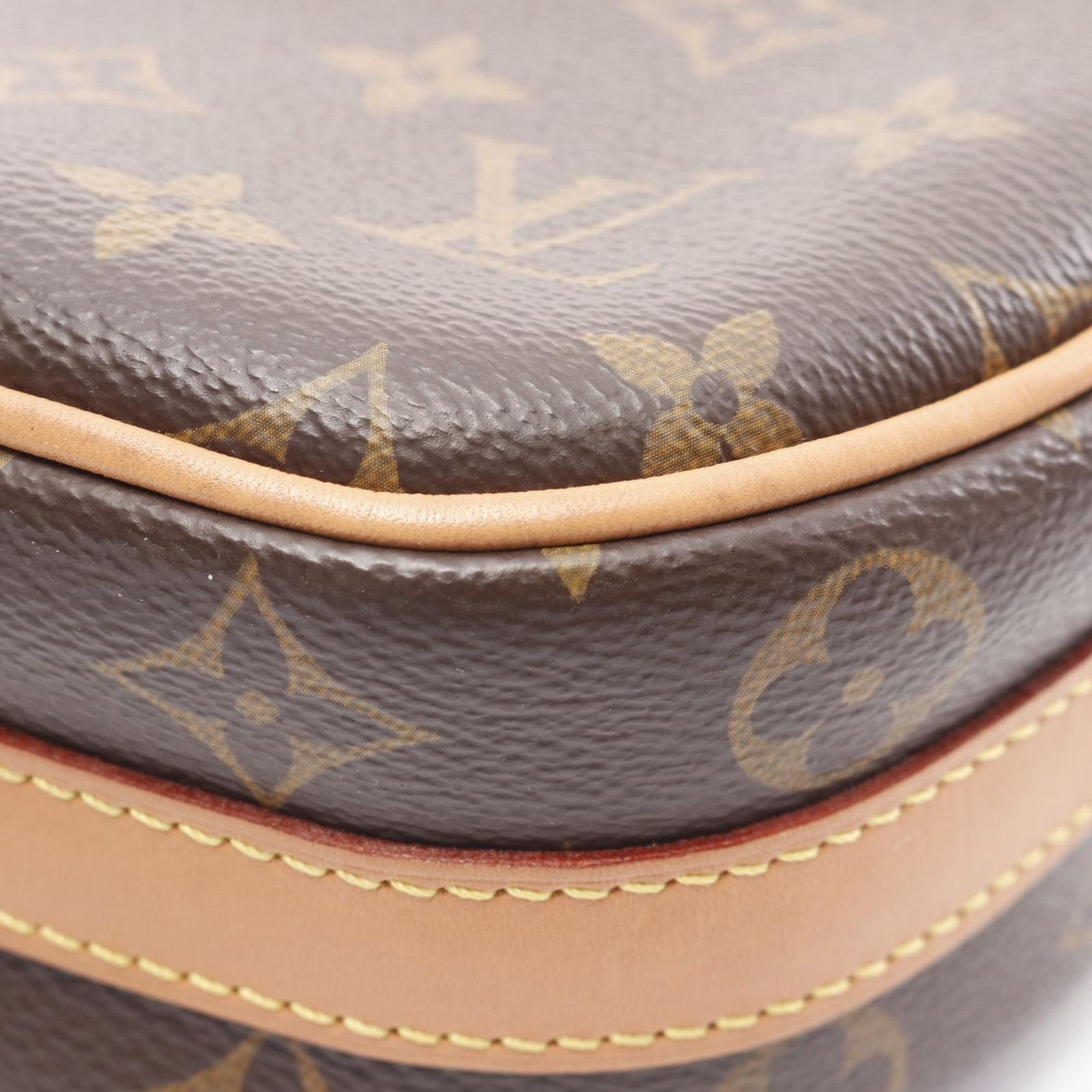 VUITTON ルイ
