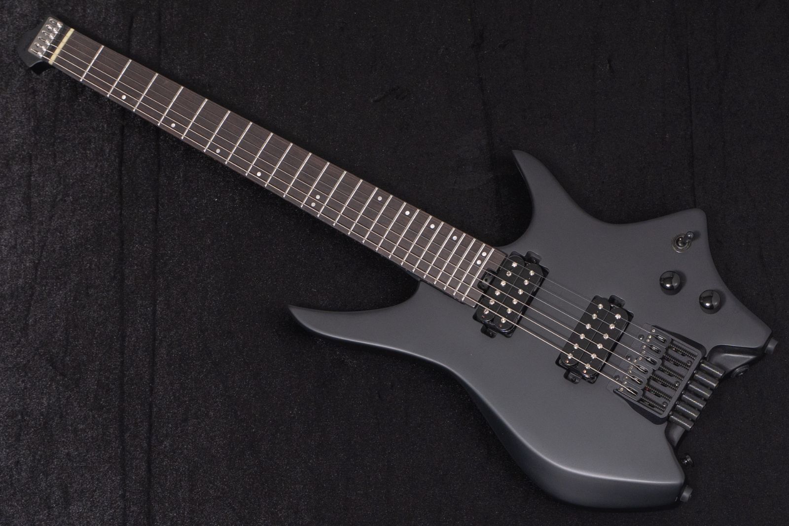 new】HEX Guitars / N400 Black - メルカリ