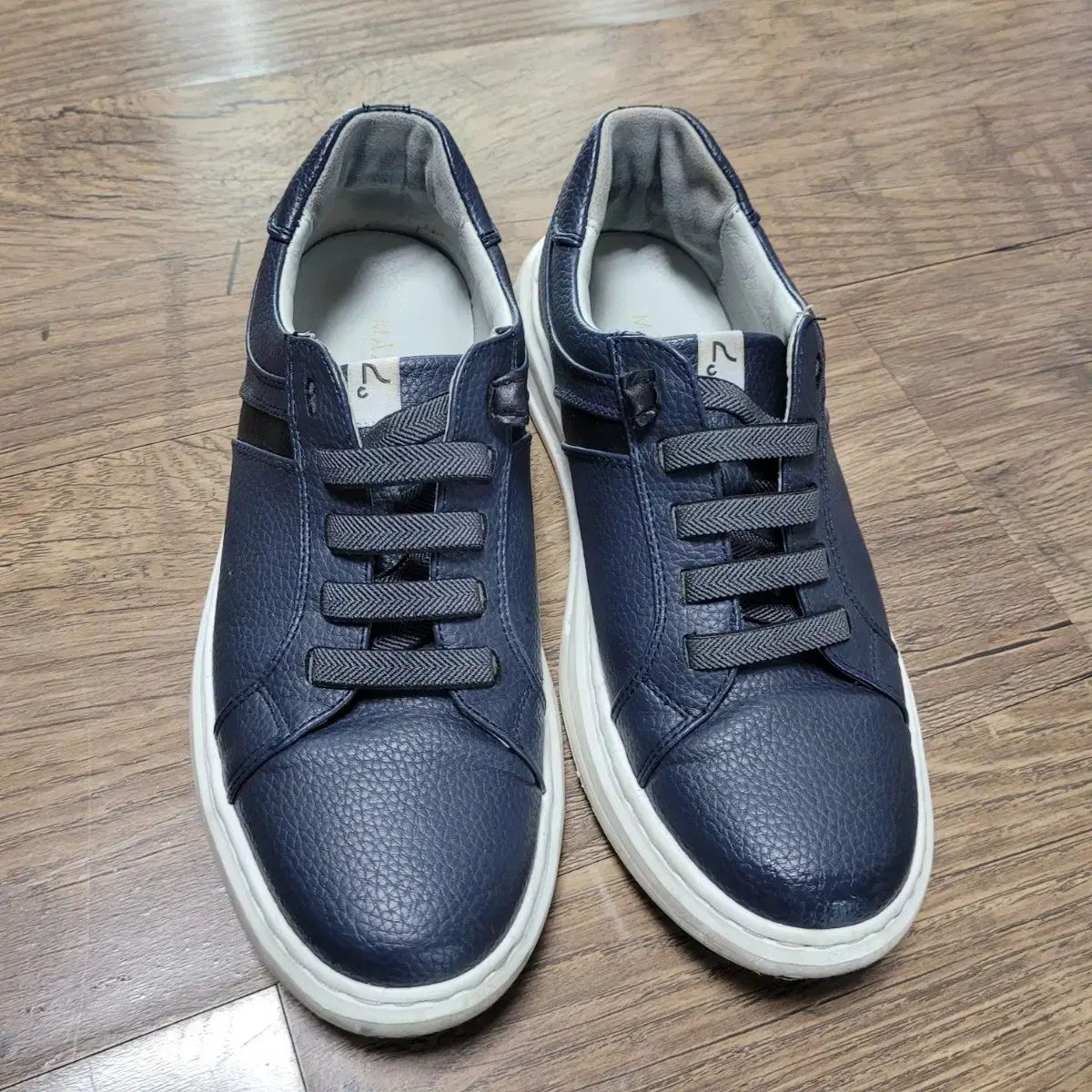 馬津 スニーカーズ 260