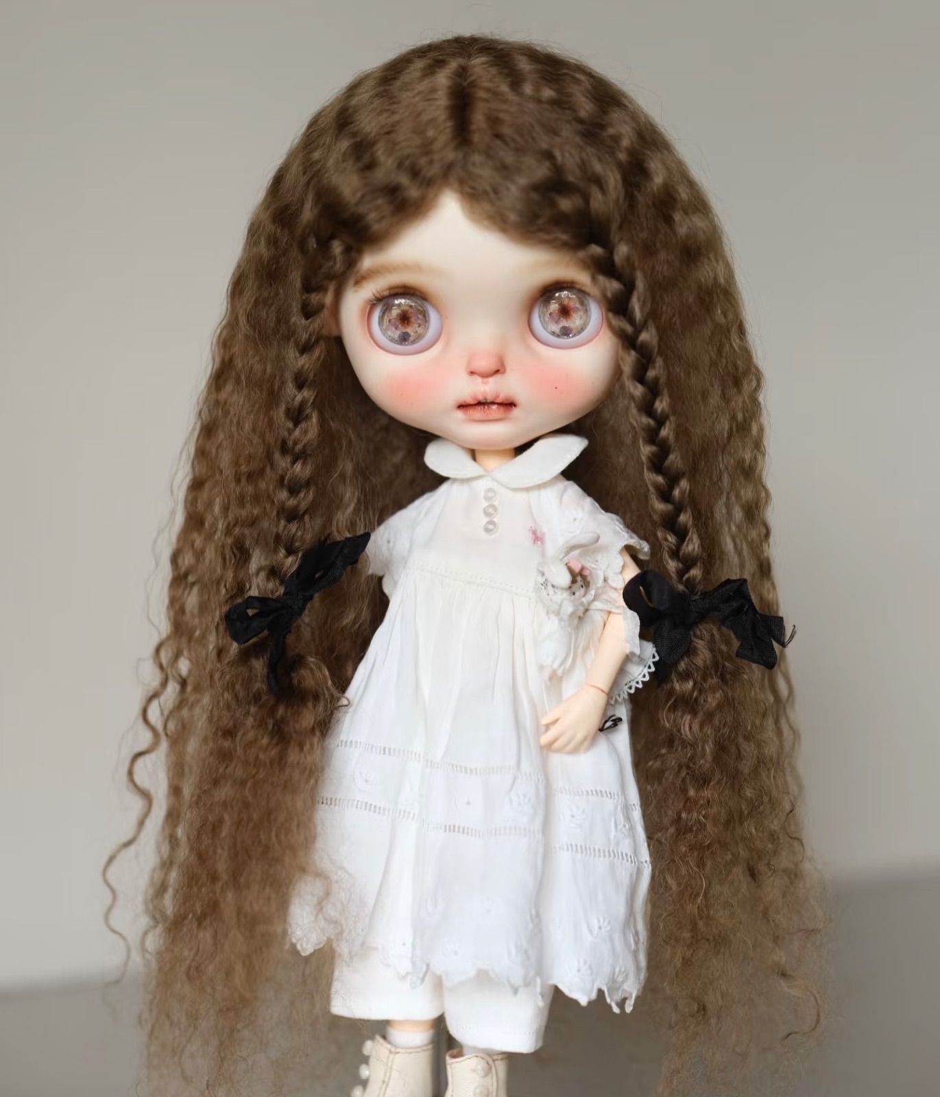 ブライス ウィッグ モヘアウィッグ 海外作家 AUG022 - メルカリ