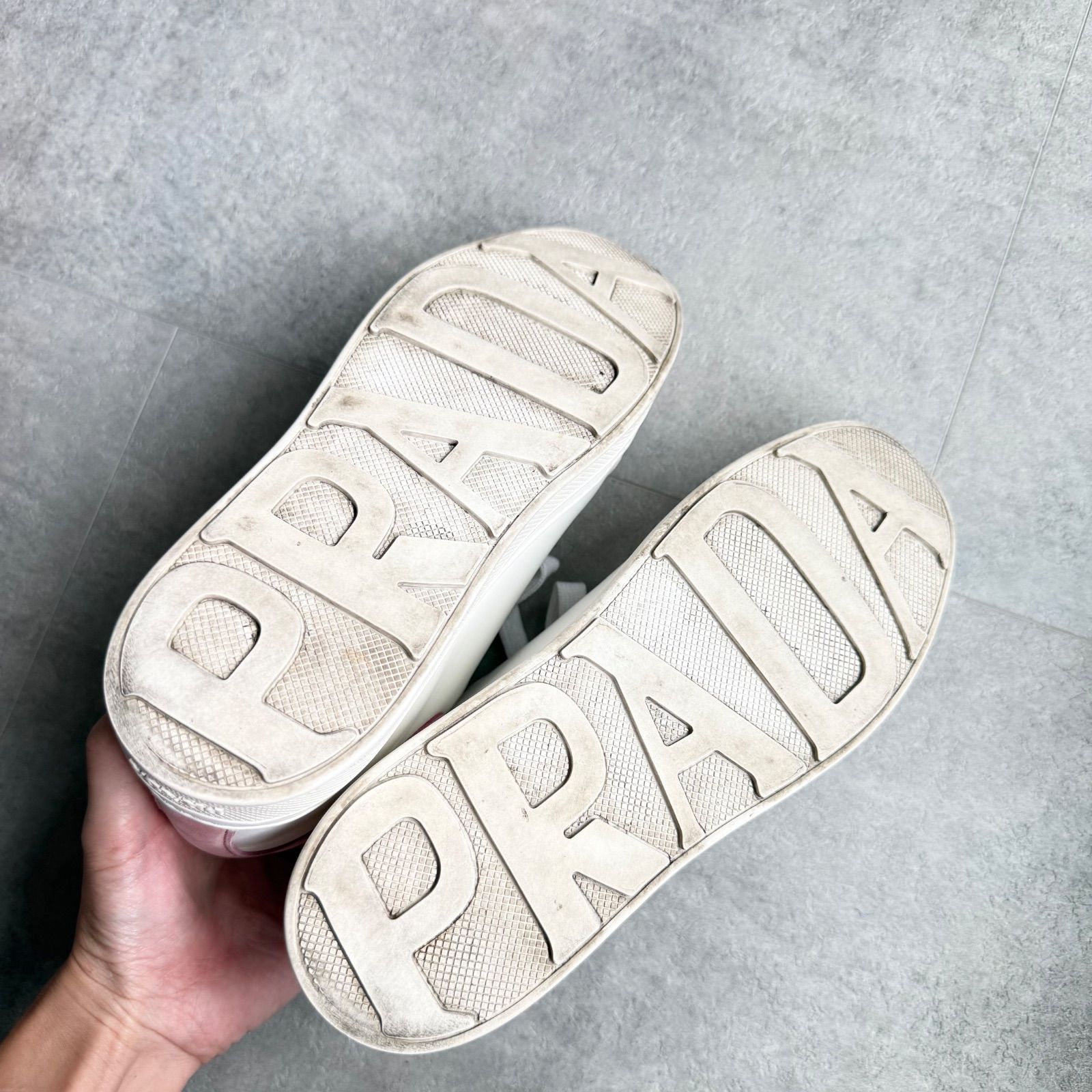 美品 PRADA プラダ 厚底 レザースニーカー ロゴ 白 ピンク レディース