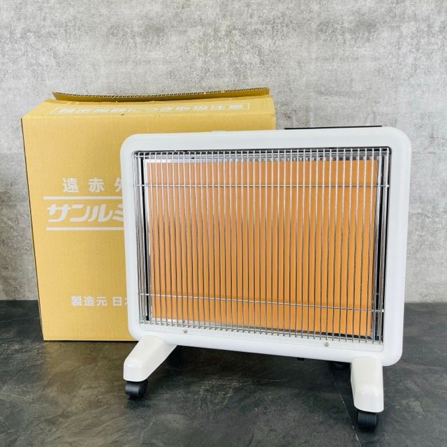 サンルミエ タイマー付 遠赤外線暖房器 動作保証 E800L-TM2 パネルヒーター 暖房器具|514183