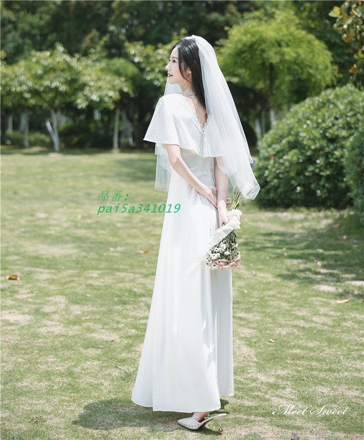 Vネック 結婚式