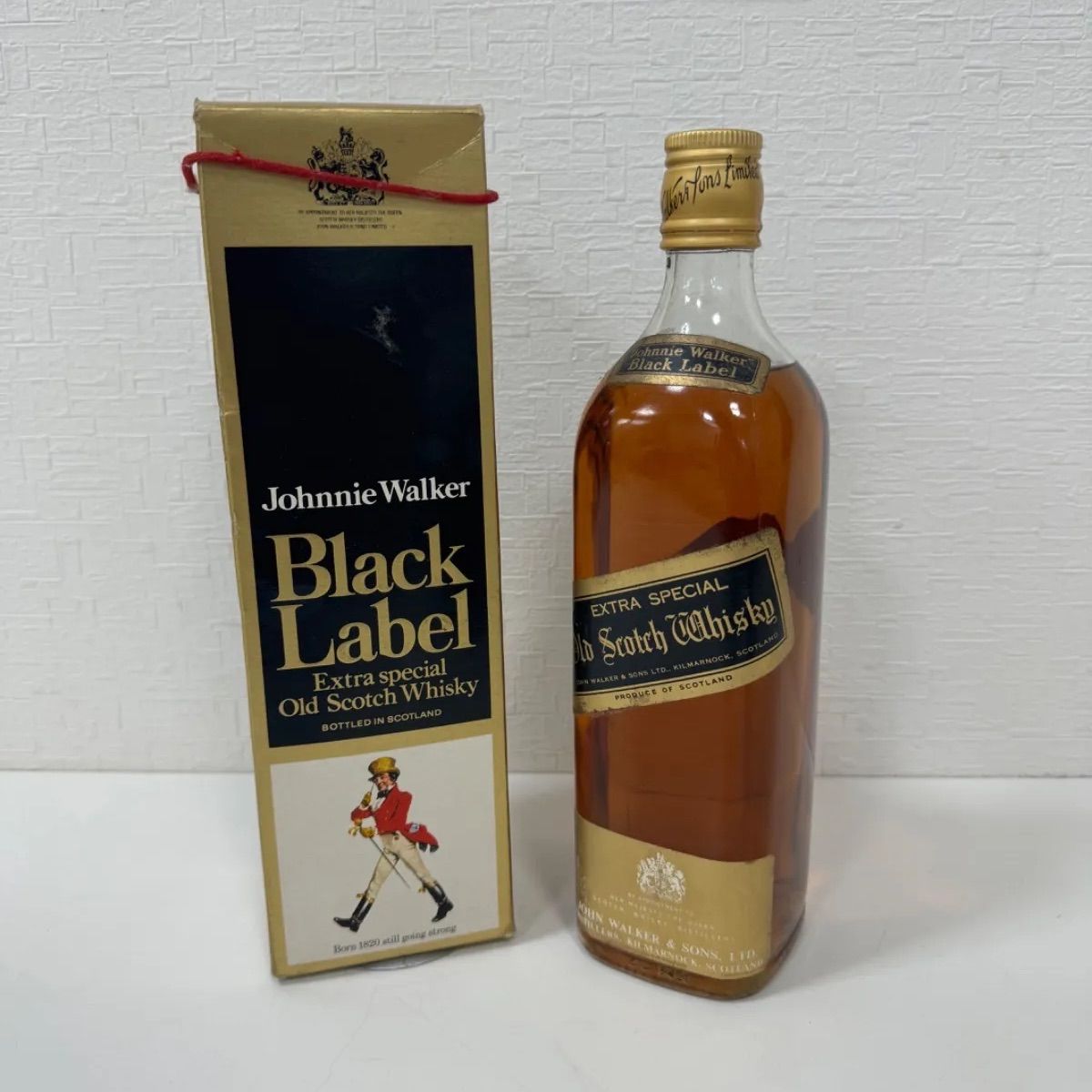 酒【満20歳以上】Jonnie Walker Black Label　ウィスキー 750ml　S240802-2