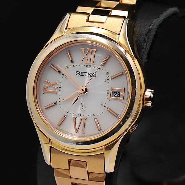 稼働 セイコー ルキア 電波ソーラー ホワイト文字盤 1B22-0AS0