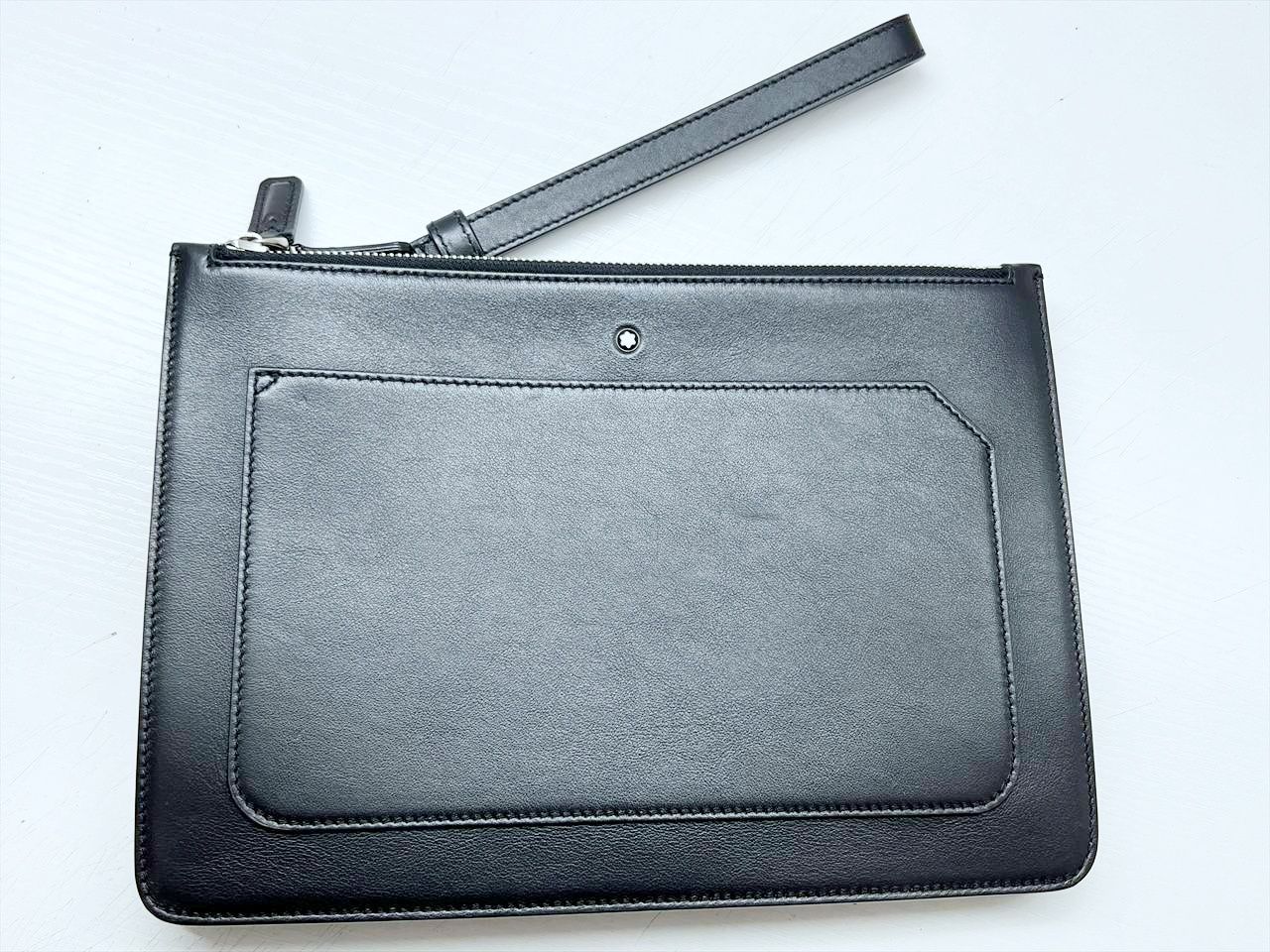 クラッチバッグ