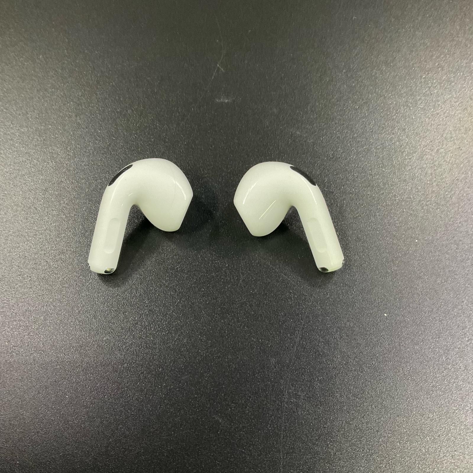 Apple AirPods 4 アクティブノイズキャンセリング搭載モデル 動作 済 全額返金保証 最速発送