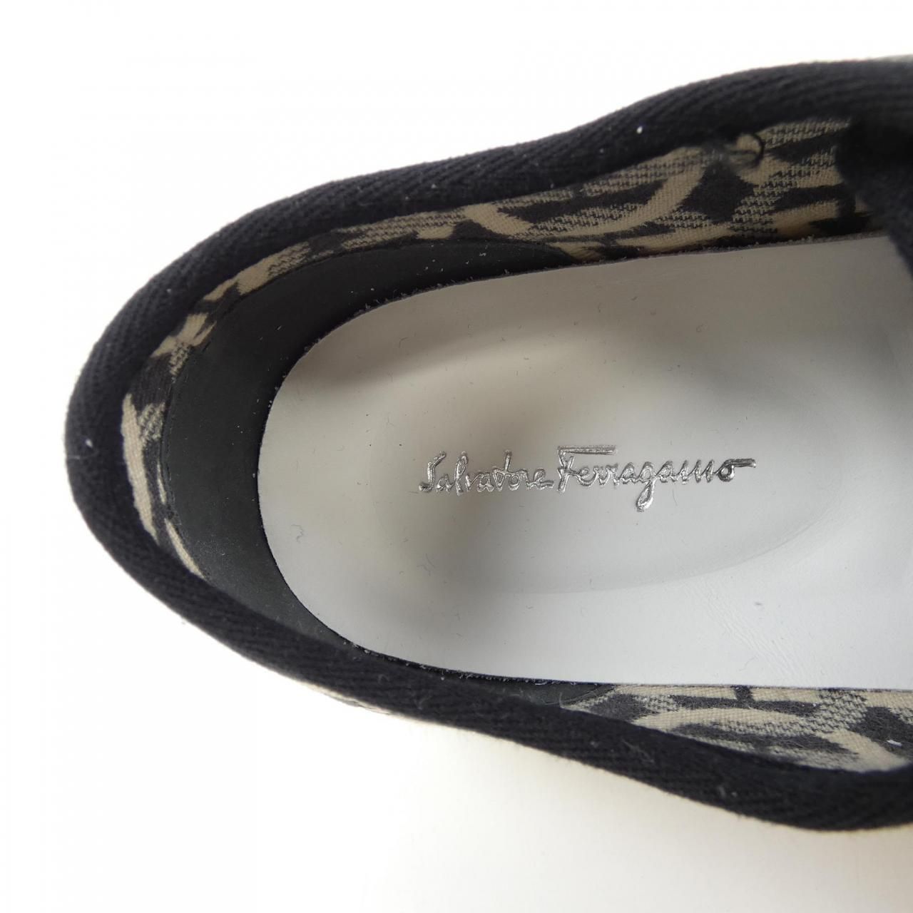 SALVATORE FERRAGAMO