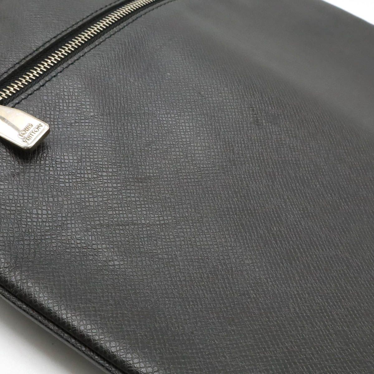 【美品】ルイヴィトン タイガ サシャ M32712 ショルダーバッグ レザー 黒 楽天市場】LOUIS VUITTON ルイ ヴィトン タイガ アレクセイ