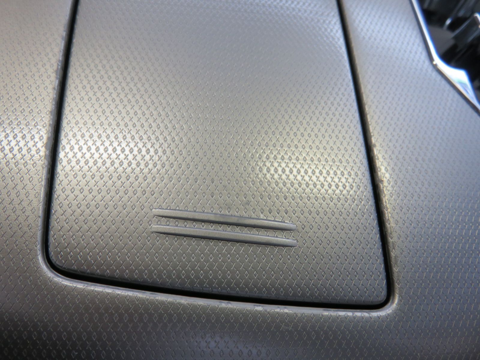 STD7201 ルファード