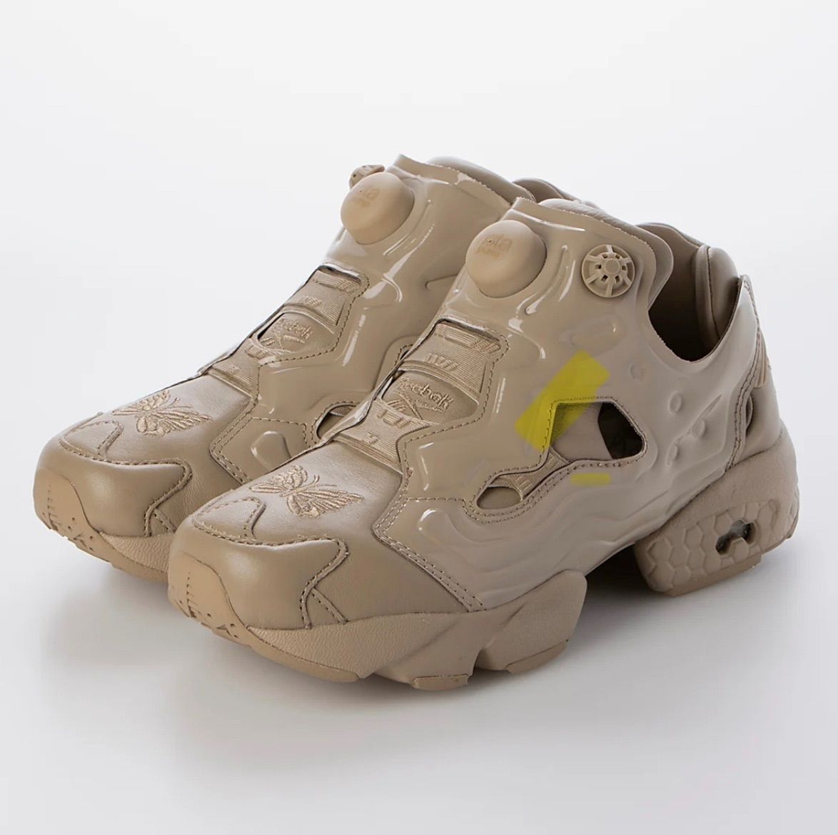 ニードルズ リーボック インスタポンプ フューリー 94 / 23.5cm NEEDLES x Reebok INSTAPUMP FURY 94 （ ベージュ） - メルカリ