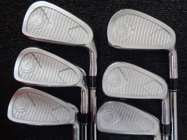 2025年最新】エミリッドバハマ アイアンの人気アイテム - メルカリ