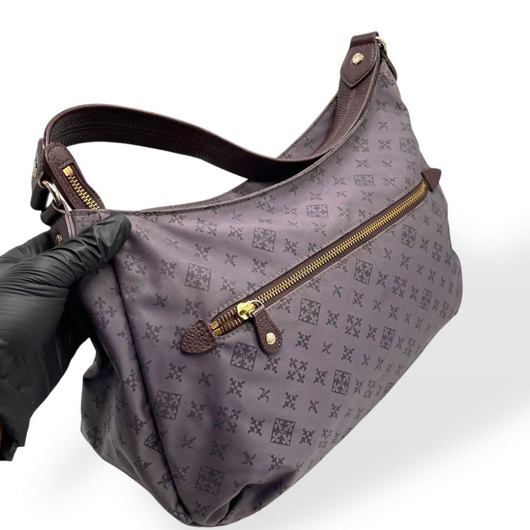 【極美品】russet ラシット グレー ショルダーバッグ ナイロン 総柄 極美品 Russet ハンドバッグ ワンショルダーバッグ ナイロン 総