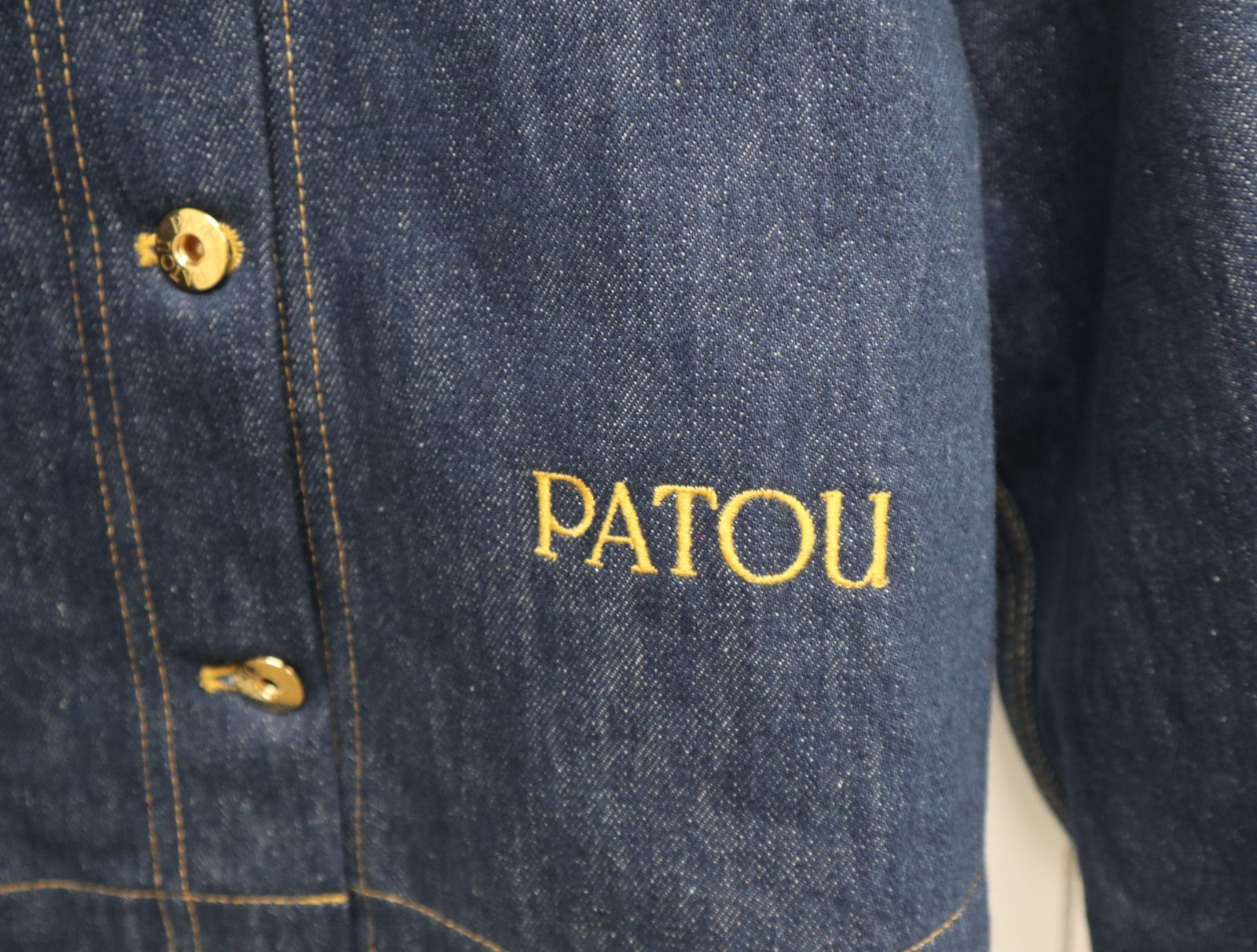 パトゥ PATOU オーガニックコットン デニム クロップドシャツ パトゥ PATOU オーガニックコットン デニム クロップドシャツ