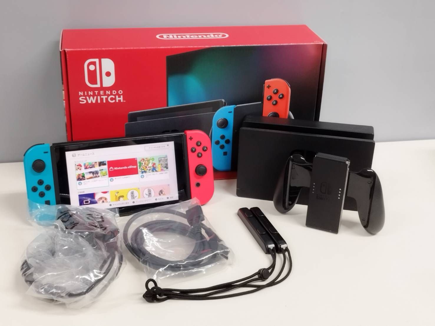 良品】Nintendo Switch/2020年製/HAC-001(-01)/HAD-S-KABAA