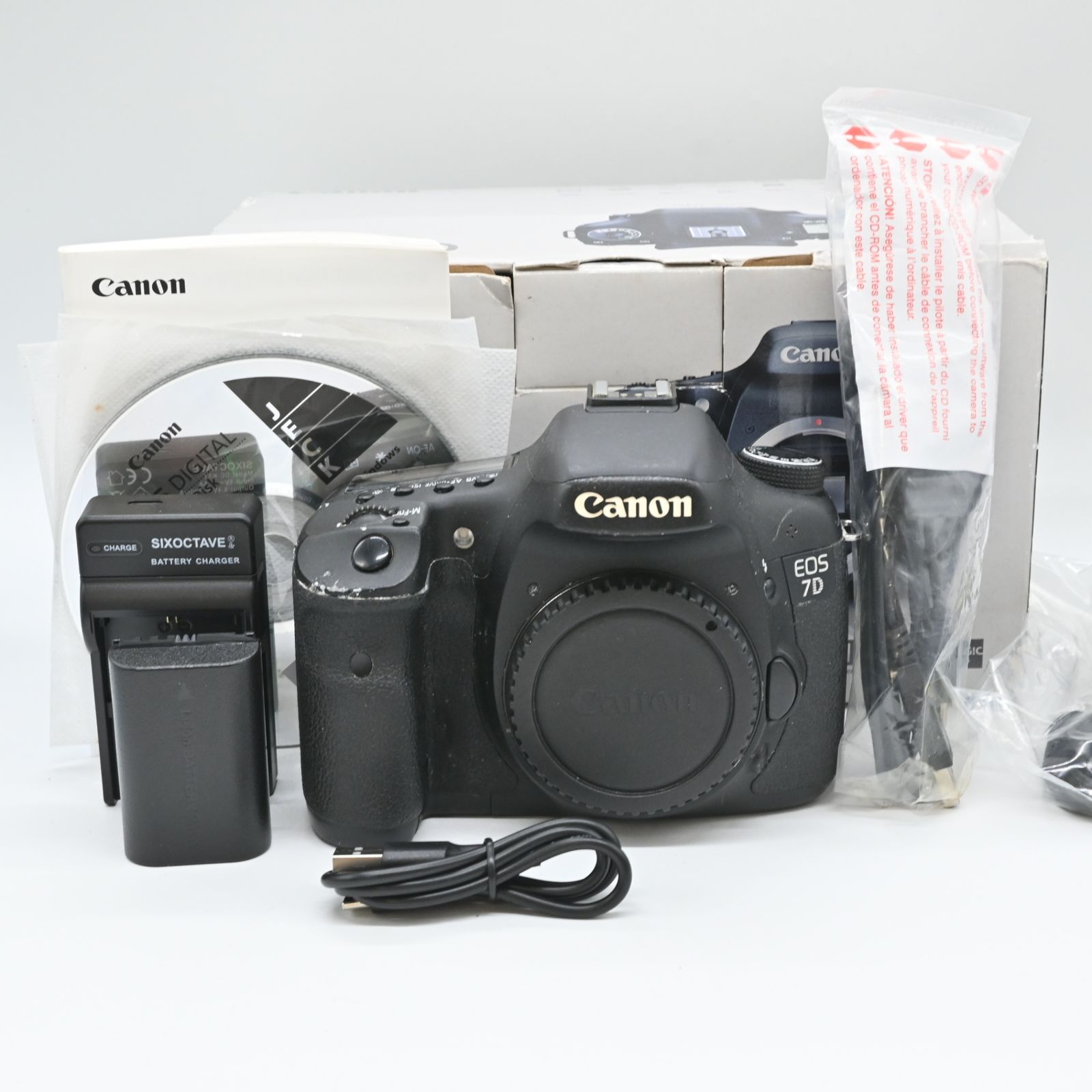 Canon デジタル一眼レフカメラ EOS 7D ボディ EOS7D - メルカリ