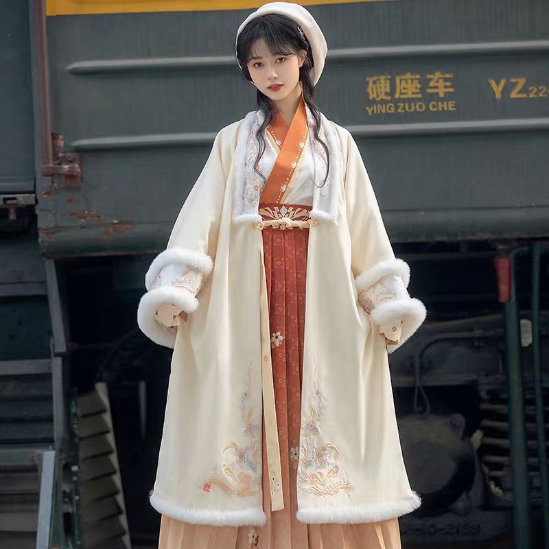 中華漢服「百景①」 3点 セット(秋冬用) - メルカリ