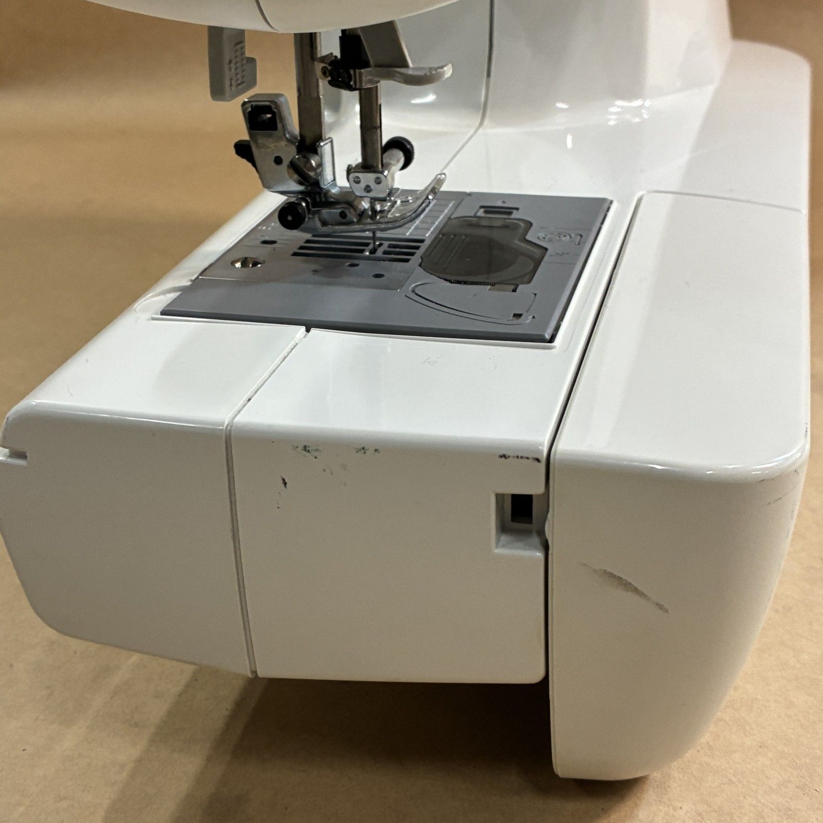 ブラザー コンパクトコンピューターミシン本体 HS101 【公式通販】