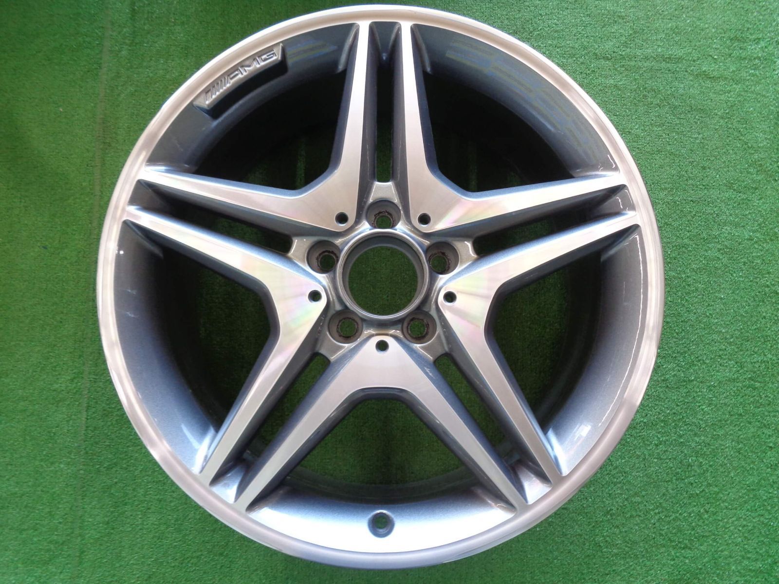 メルセデスベンツ Aクラス W176 AMG 純正 ホイール 4本セット 7.5J-18 5H112 52 傷修正有 W177 神奈川県 WWW_BUZ-MARSEILLE_FR